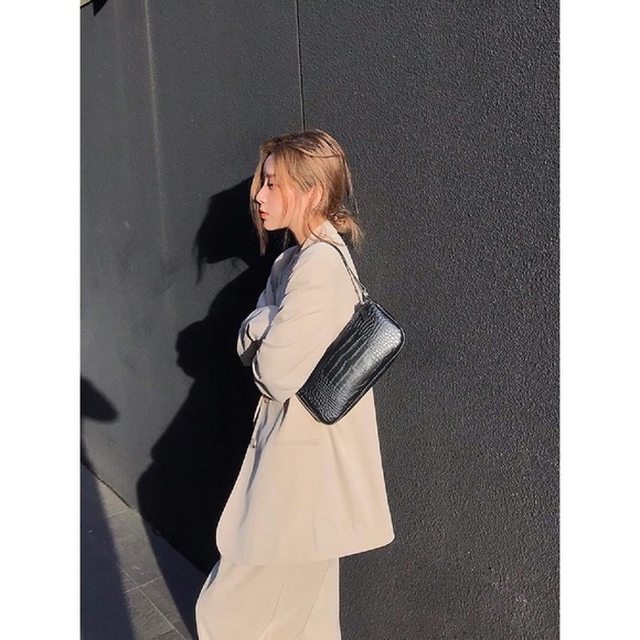 Shoulder Handbag - Picture 6 of 7